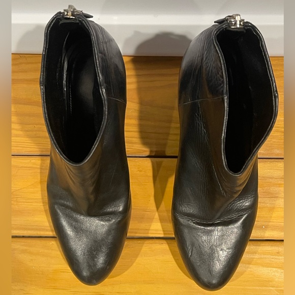 Prada block heel ankle boots size 6.5 - Picture 6 of 6